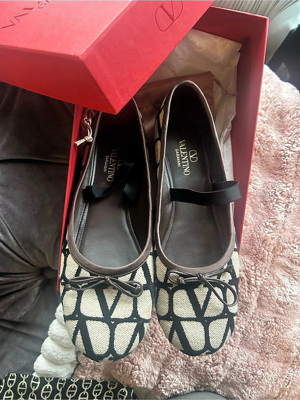 Valentino Garavani Toile Iconographe Ballet Flats canvas Mary Jane’s 41
